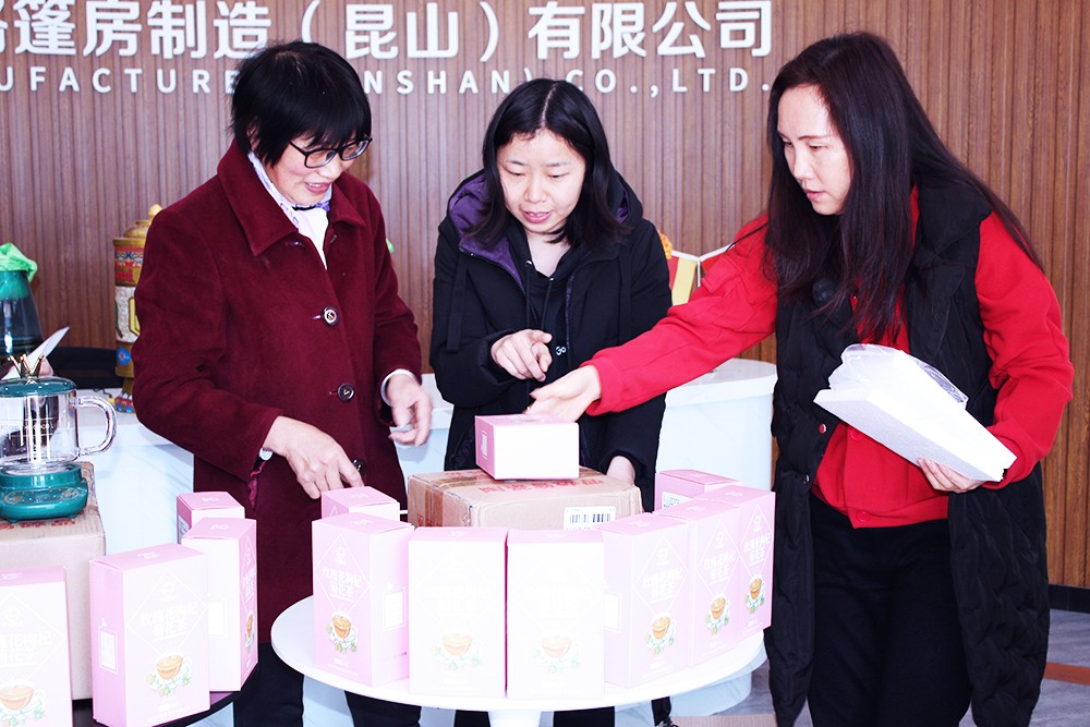 華燁篷房愿你女神節(jié)：無懼時光，永遠美麗！