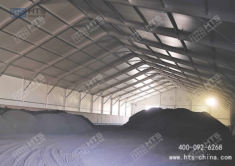 煤礦篷房項目通過引入創(chuàng)新的軌道移動技術(shù)，為煤礦作業(yè)帶來了全新方案